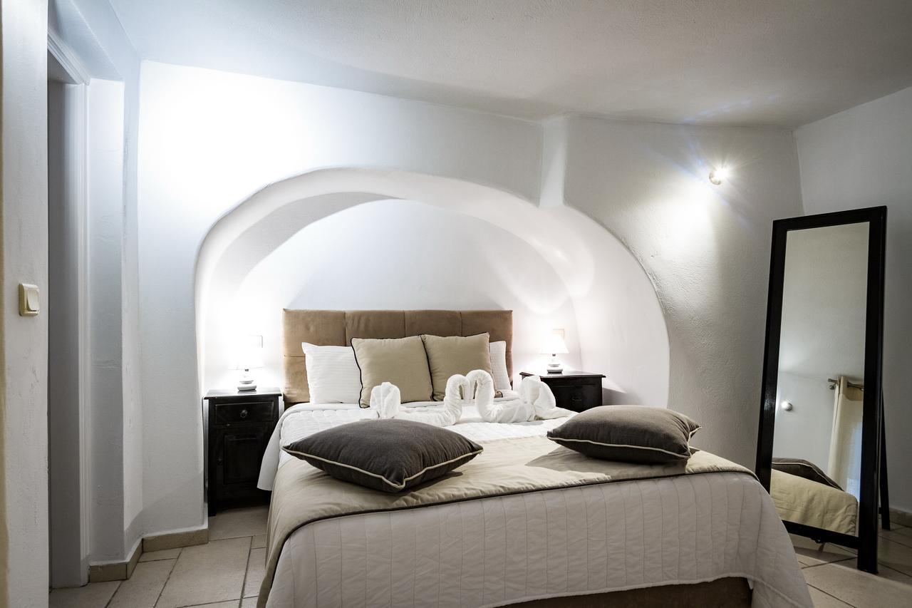 אימרוביגלי Galaxy Suites & Villas מראה חיצוני תמונה